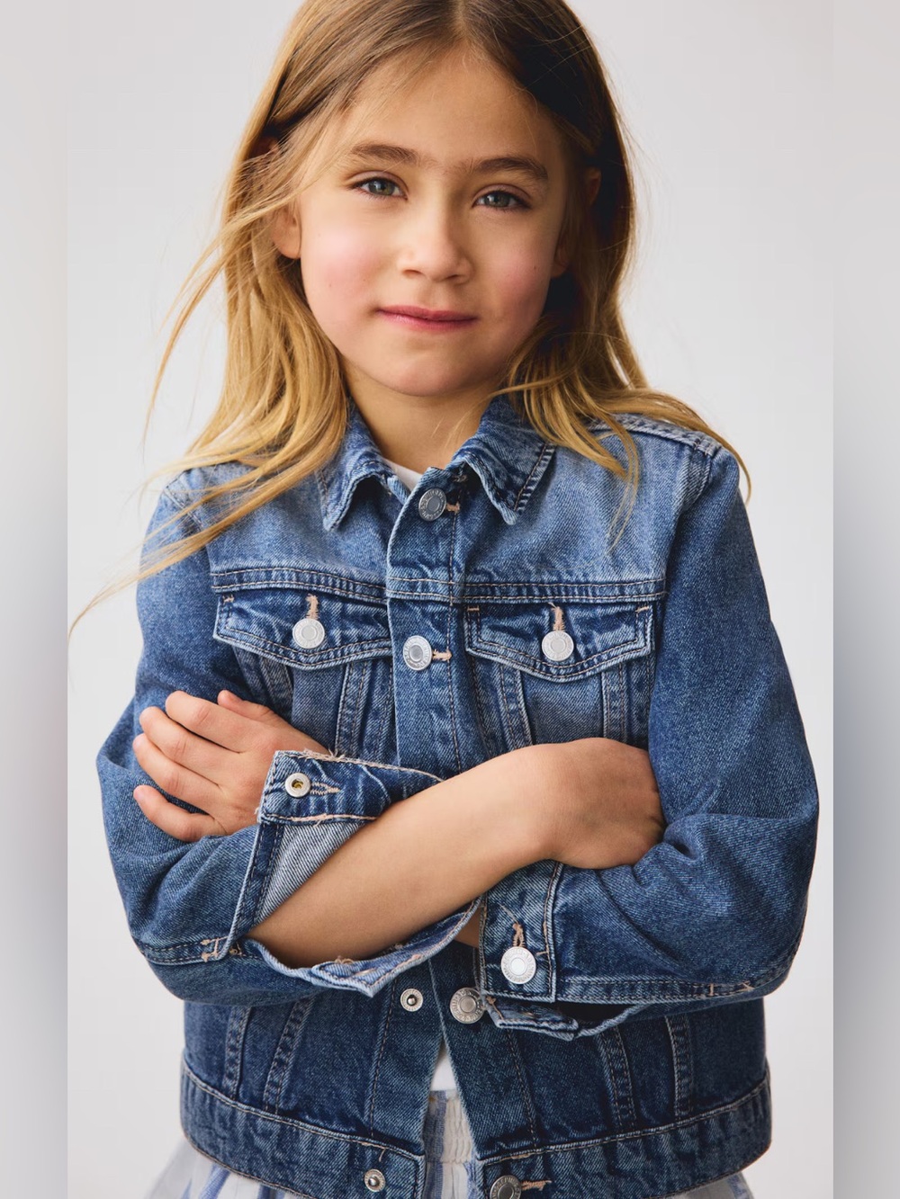 Old Navy Kids Denim Jean Jacket in Medium Blue